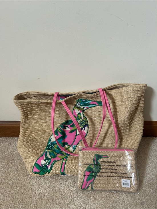 Vera Bradley Handbags - Vera Bradley Straw Tote Bag with Pink Tropical Bird Accent
